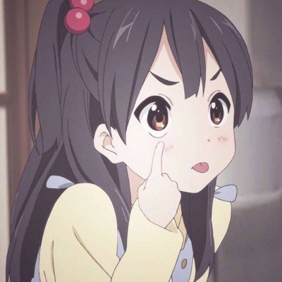 Angelababy两套高定